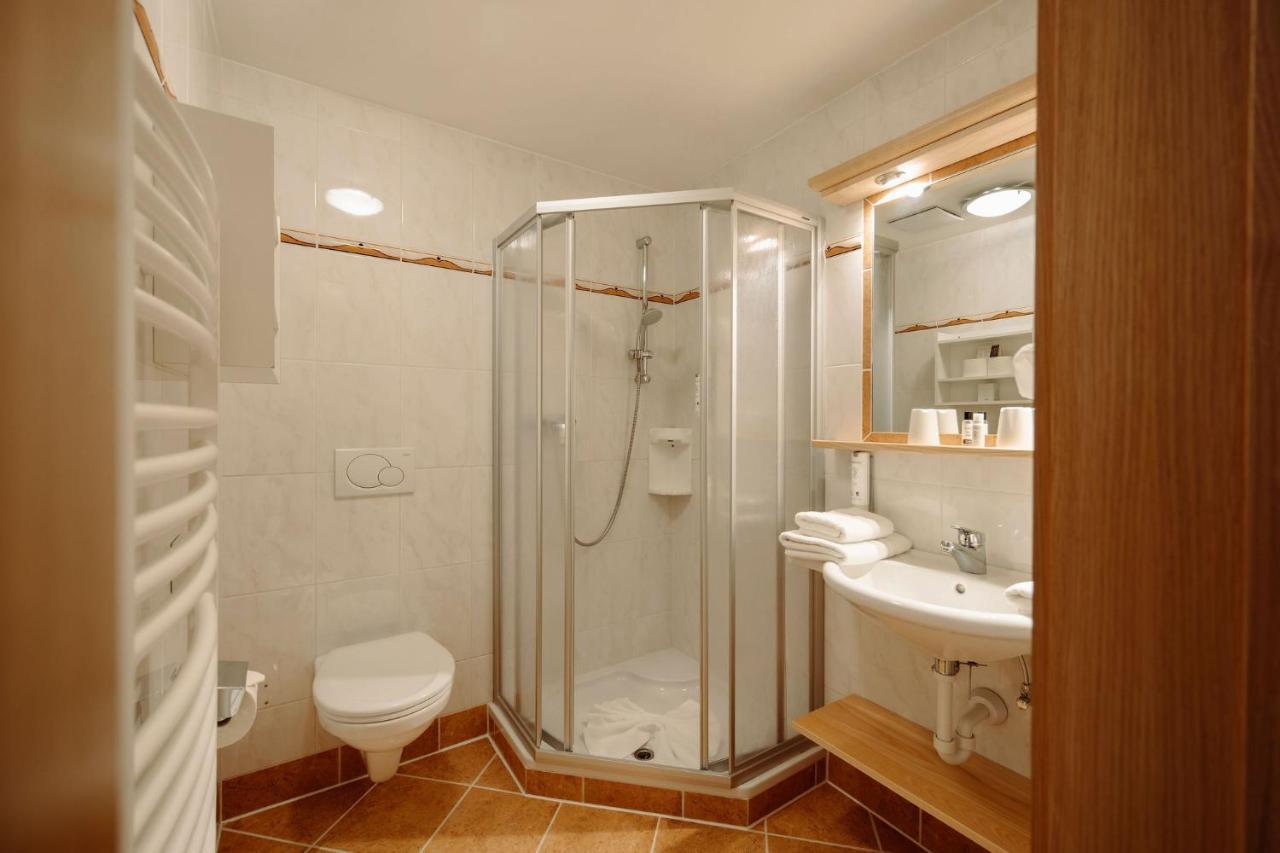 Waldfrieden Hotel 4*