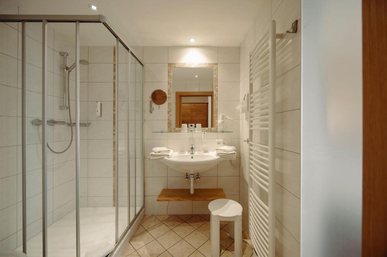 Waldfrieden Hotel 4*